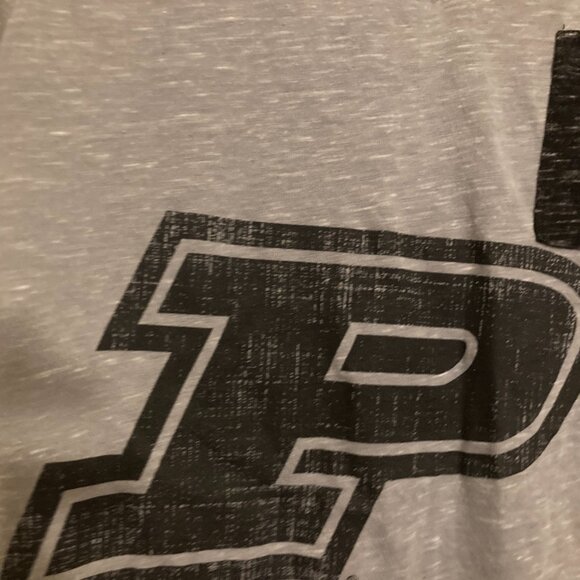 Purdue Boilermakers Gray T Shirt Womens Large Short Sleeve Colosseum Pocket - Picture 2 of 3